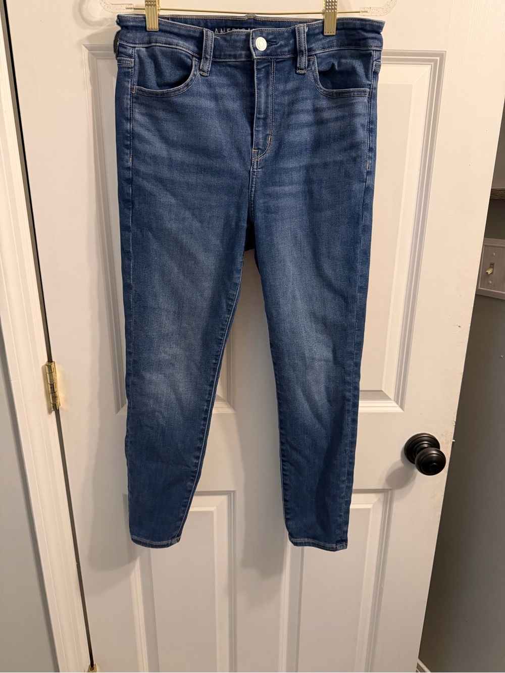 American Eagle size 10 x-short Women's Blue Stretch Denim Jeans